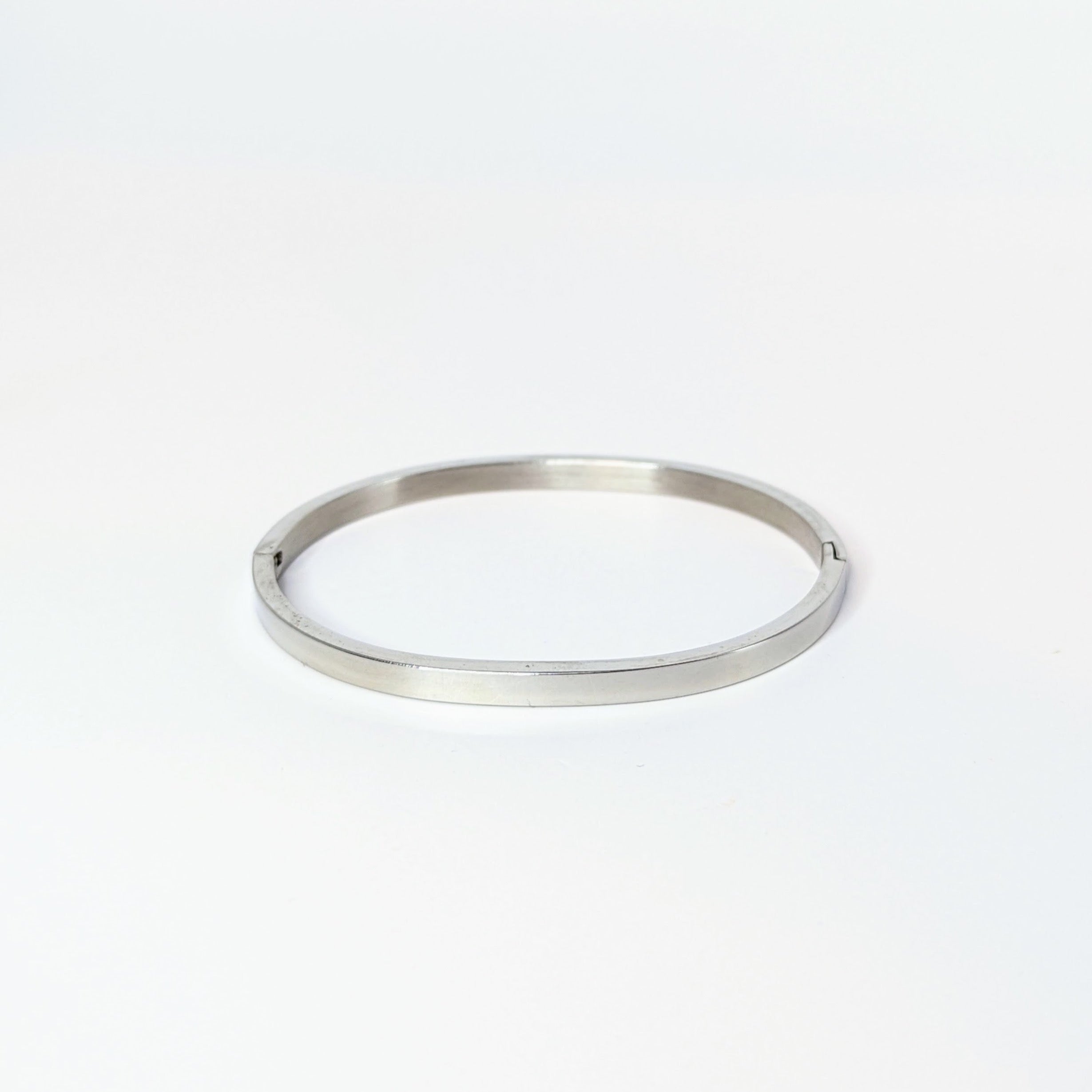Simple Bangle